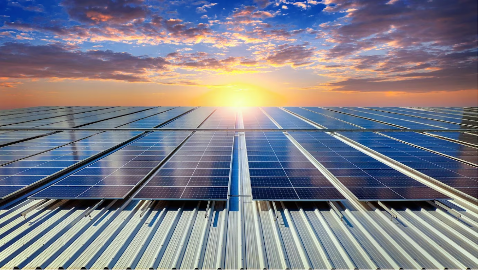 Navigating Solar Inverter Prices: UAE Market Insights